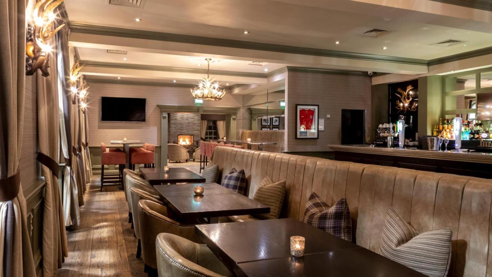 Mottram Hall Macclesfield Extérieur photo