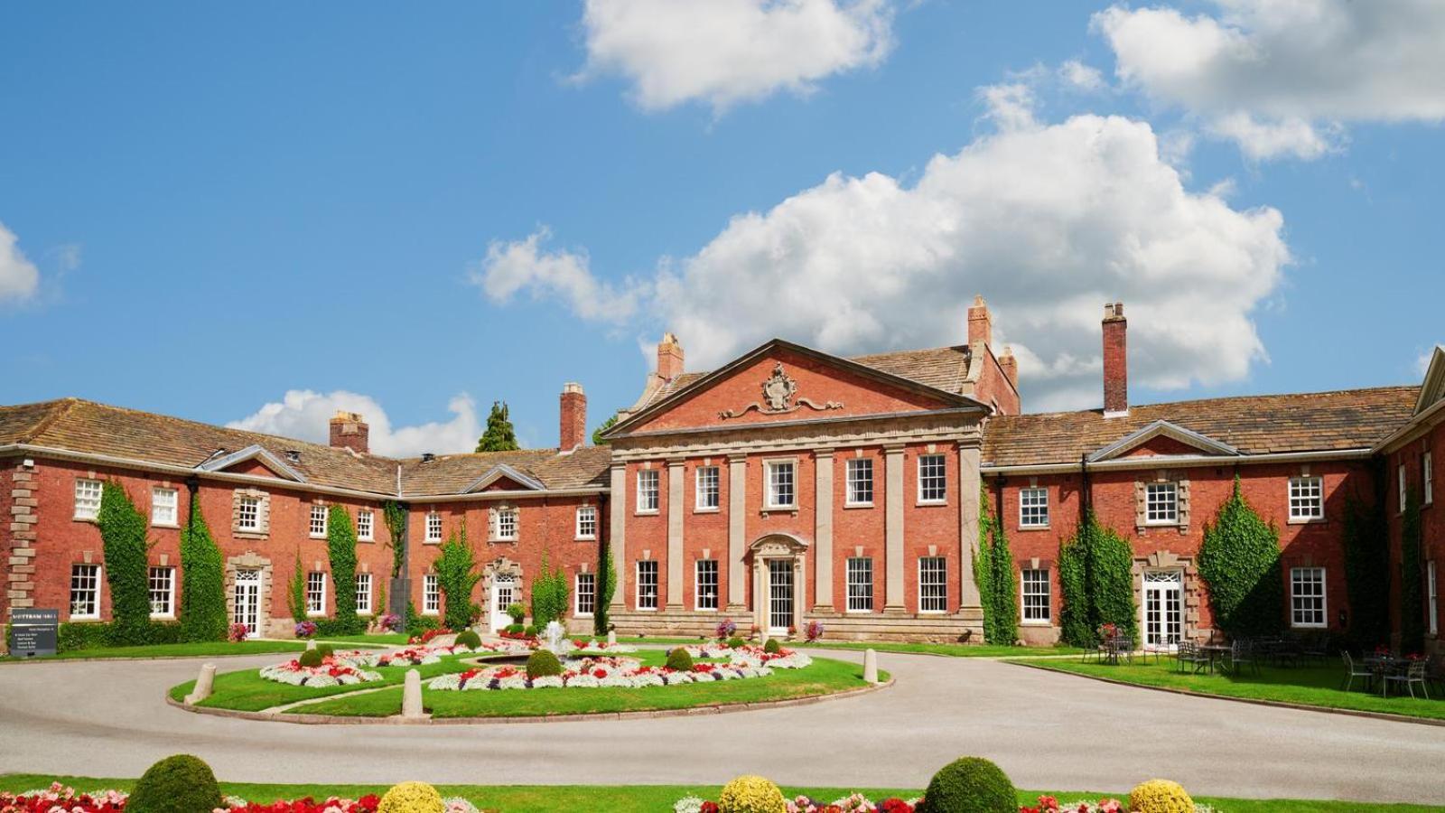 Mottram Hall Macclesfield Extérieur photo